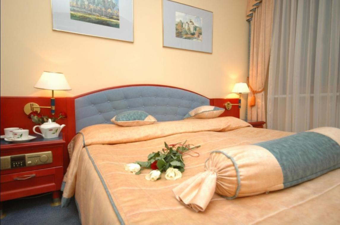 Hotel Kongresowy Kielce Eksteriør billede